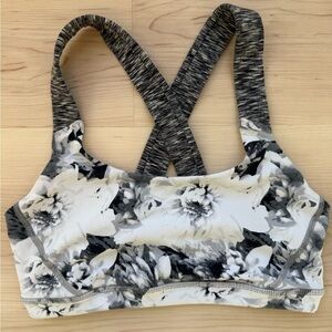 American Eagle Floral Sports Bra with Crossback Straps Size Small